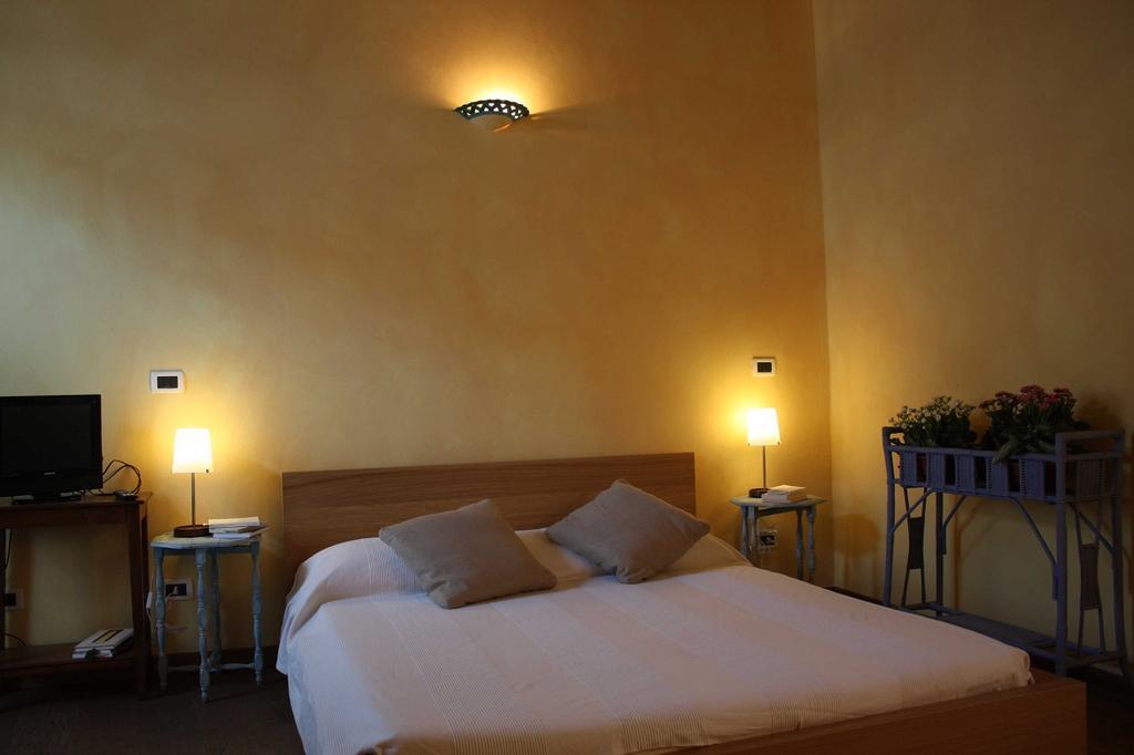 Bed and Breakfast Piazzetta Consolata Turín Pokoj fotografie