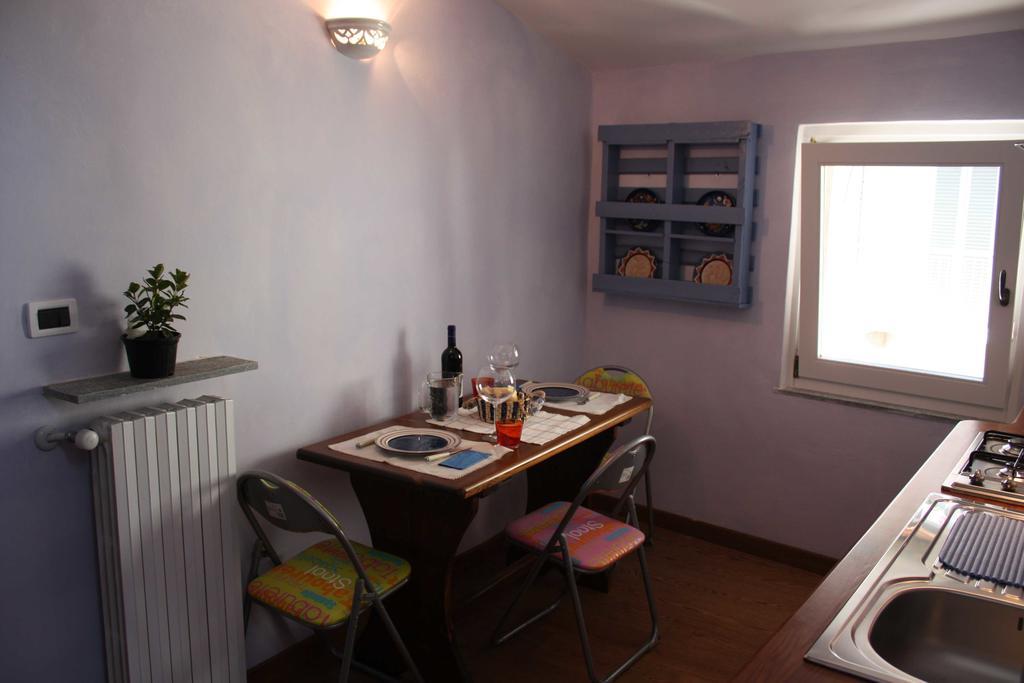 Bed and Breakfast Piazzetta Consolata Turín Pokoj fotografie