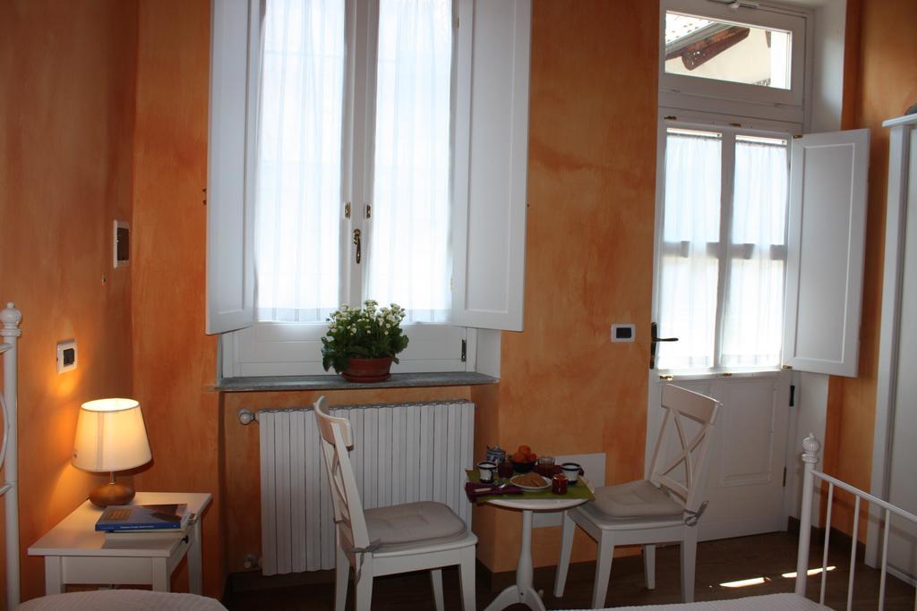 Bed and Breakfast Piazzetta Consolata Turín Pokoj fotografie